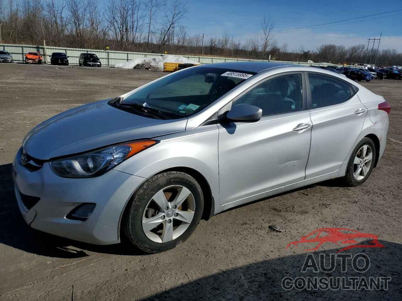 HYUNDAI ELANTRA 2013 - 5NPDH4AE4DH402818