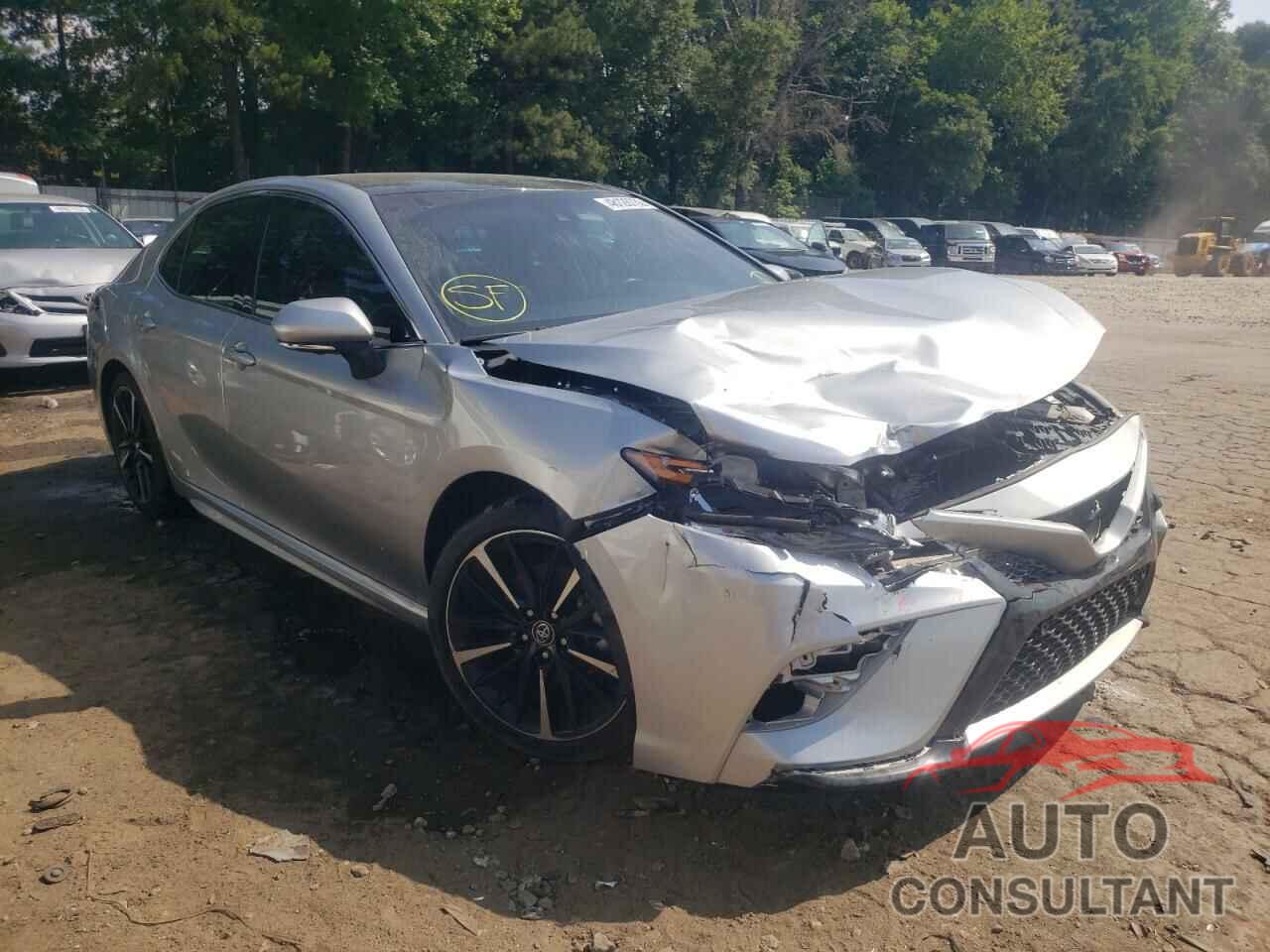 TOYOTA CAMRY 2018 - 4T1B61HK0JU091263