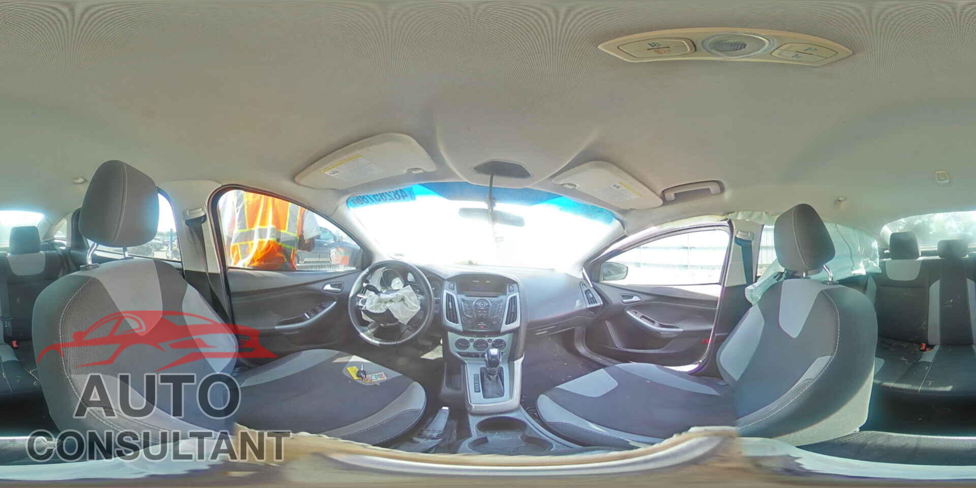 FORD FOCUS 2012 - 1FAHP3F29CL323951
