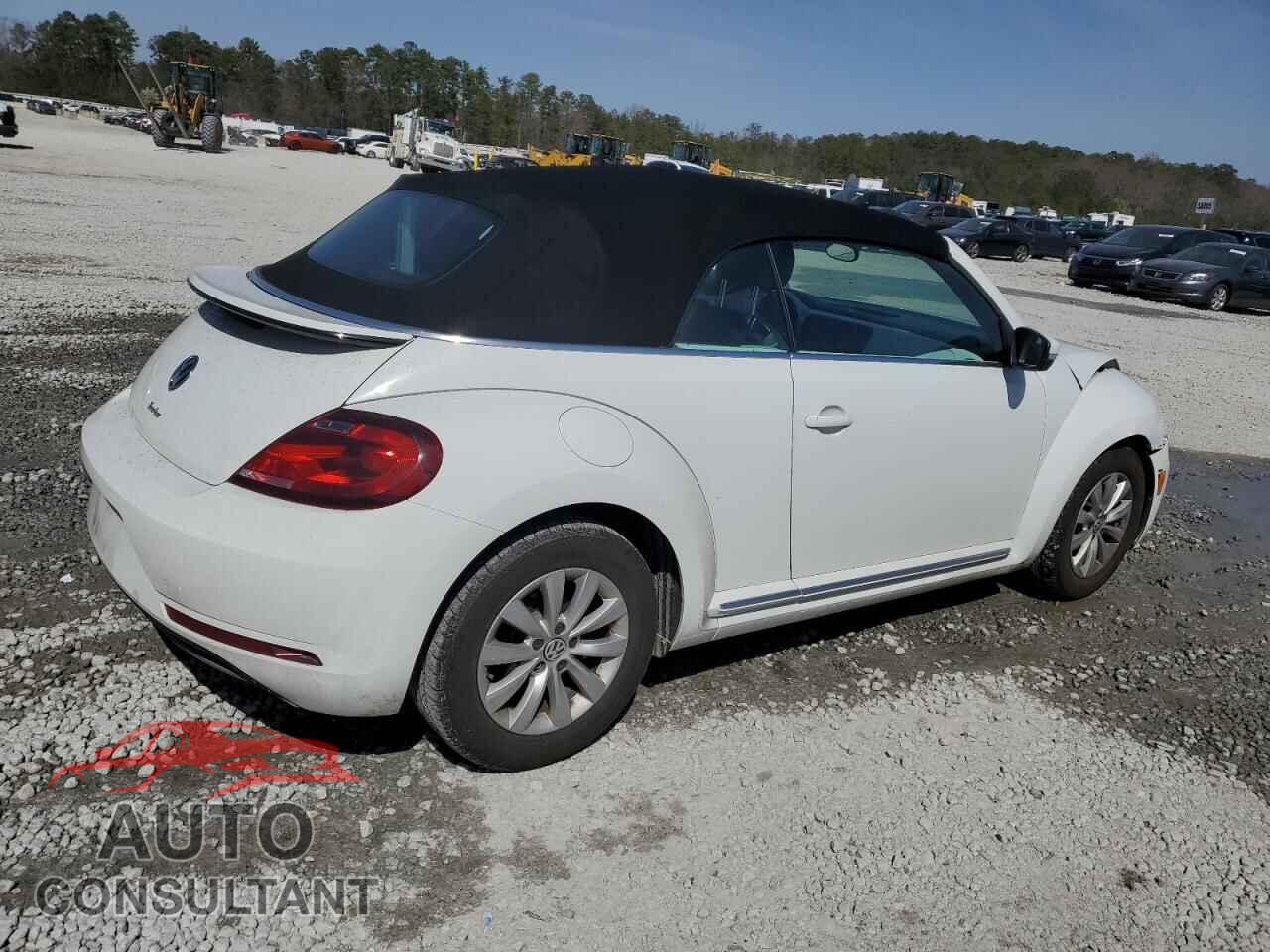 VOLKSWAGEN BEETLE 2019 - 3VW5DAAT5KM508065