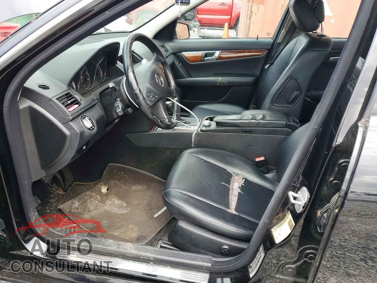 MERCEDES-BENZ C-CLASS 2010 - WDDGF8BB2AR131881