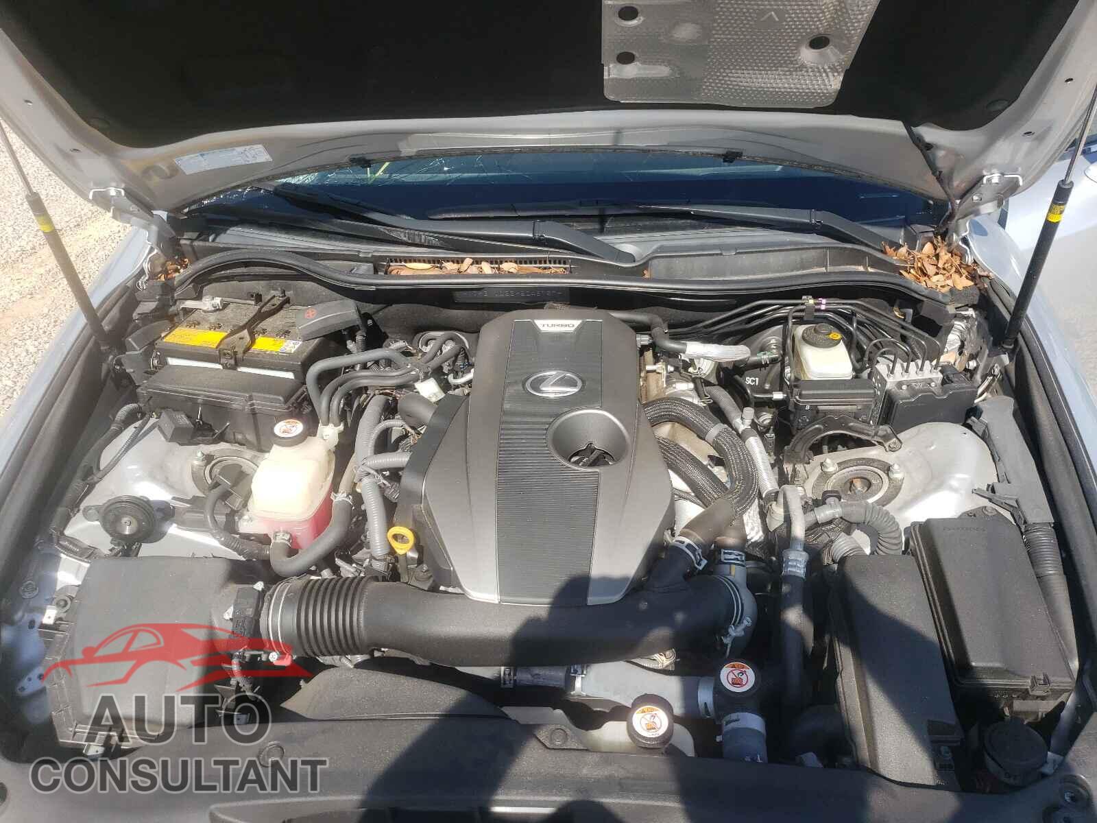 LEXUS IS 2017 - JTHBA1D23H5048757