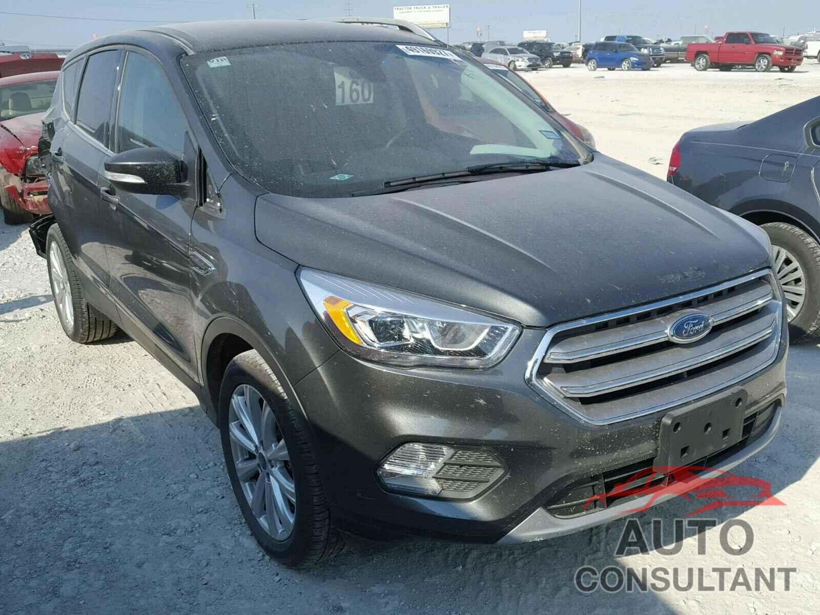 FORD ESCAPE 2017 - 1FMCU0J94HUD65912