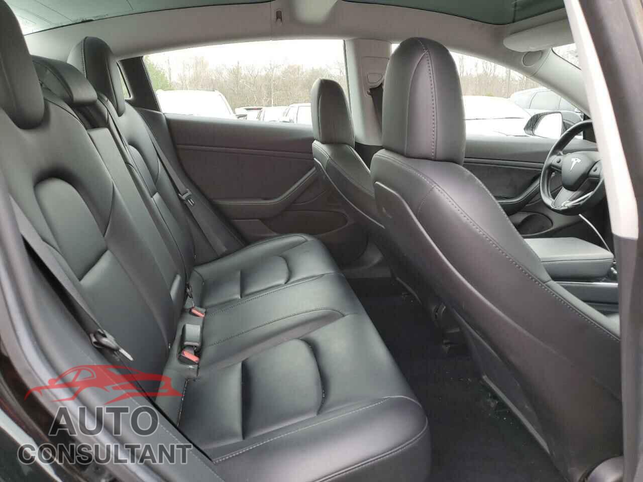 TESLA MODEL 3 2019 - 5YJ3E1EAXKF394939