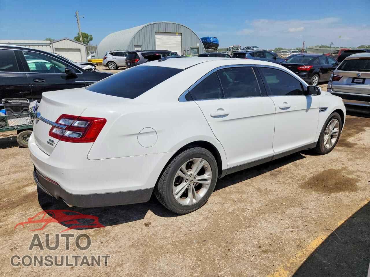 FORD TAURUS 2016 - 1FAHP2E88GG109838