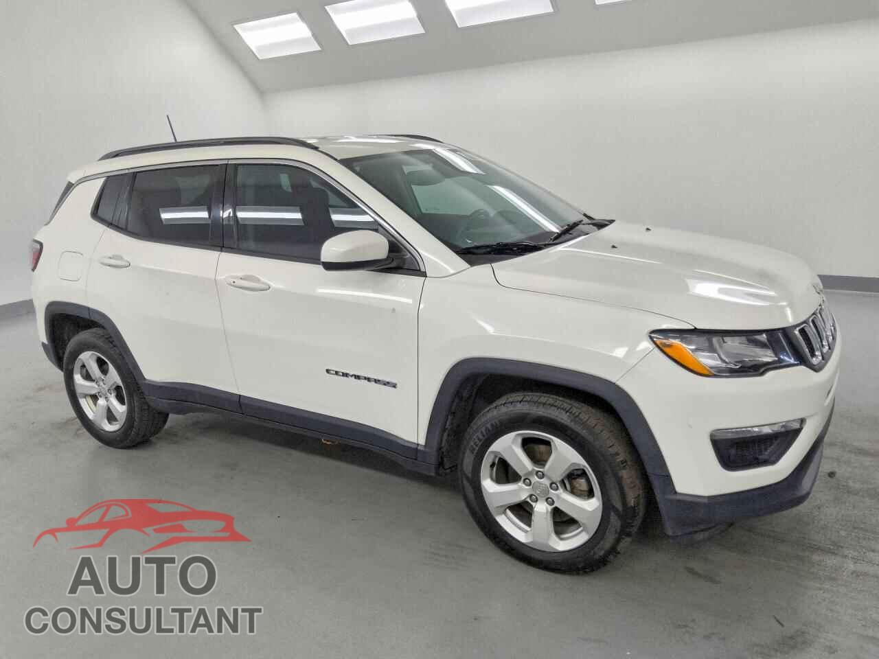 JEEP COMPASS 2019 - 3C4NJDBB2KT850677