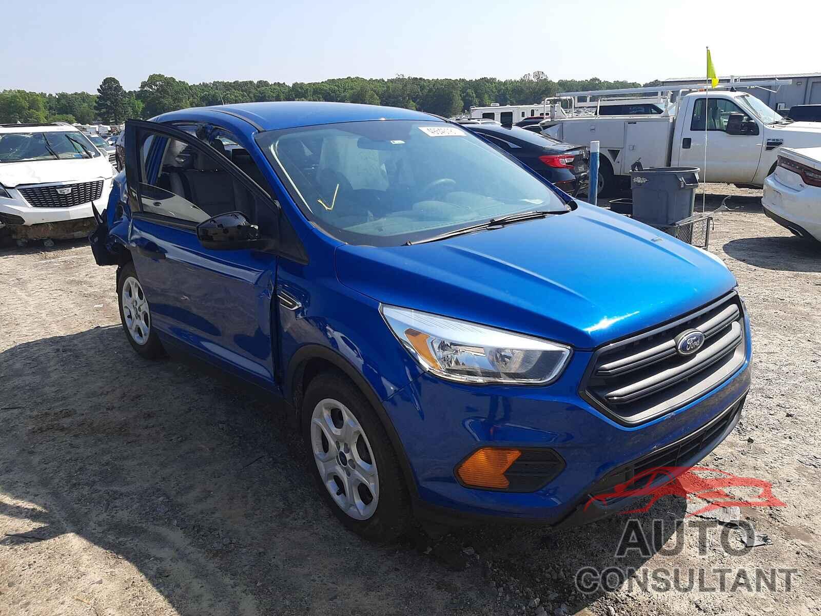 FORD ESCAPE 2017 - 1FMCU0F75HUC95277