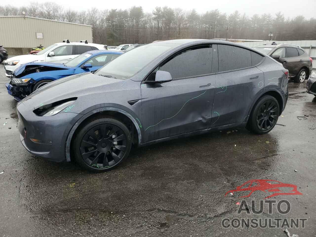 TESLA MODEL Y 2021 - 5YJYGDEE9MF062210