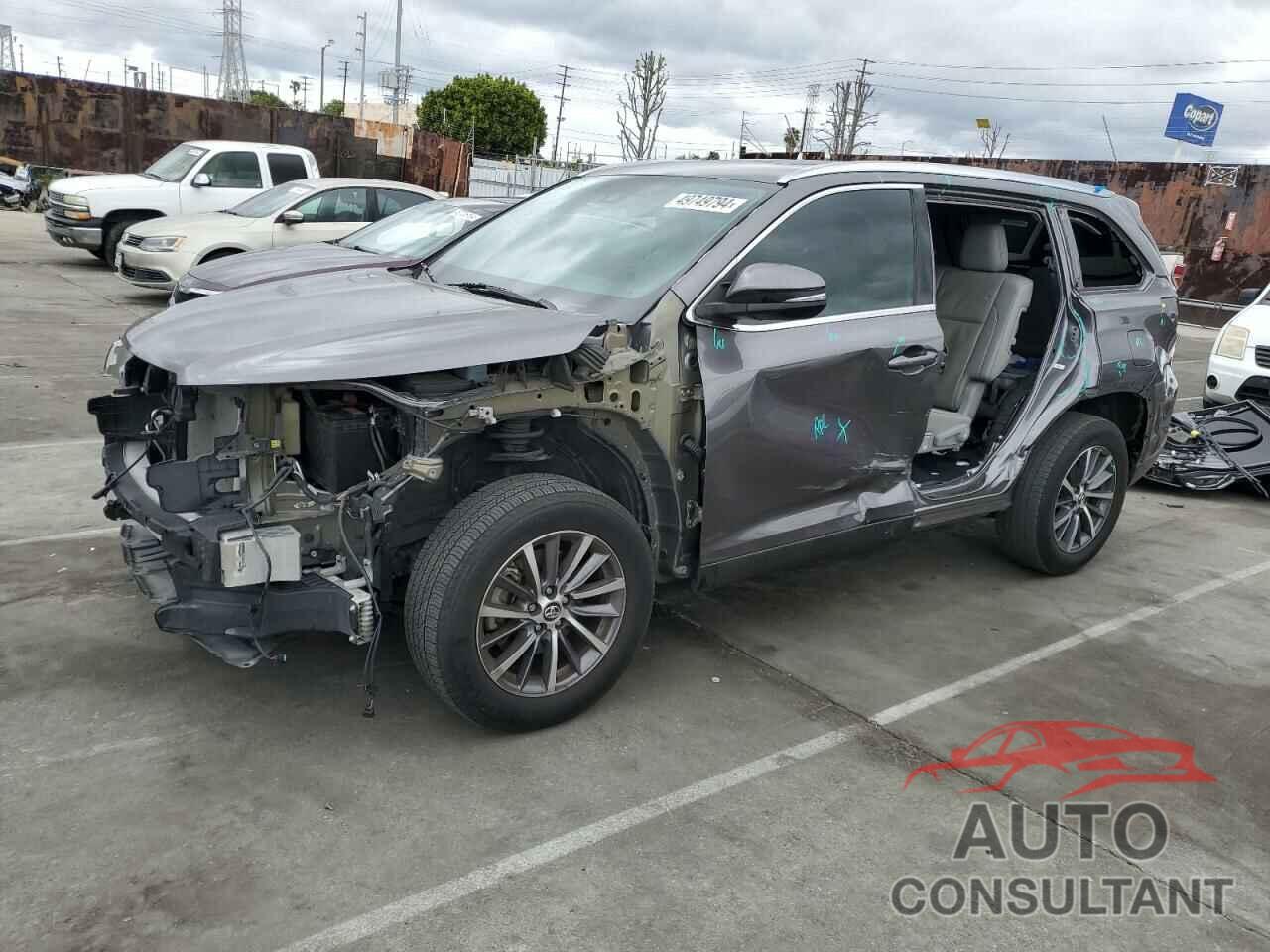 TOYOTA HIGHLANDER 2019 - 5TDKZRFH5KS565344