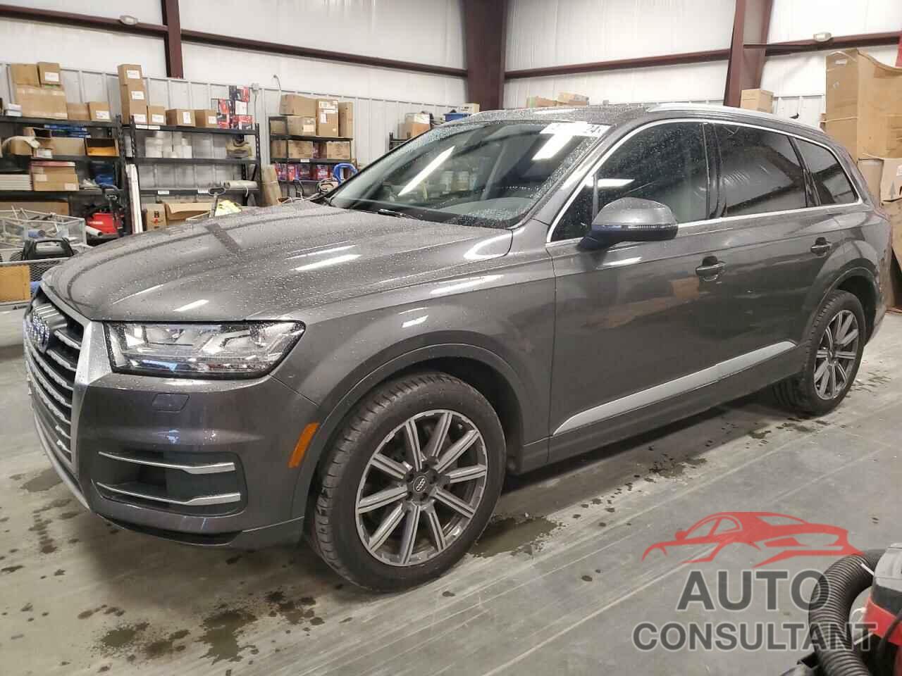 AUDI Q7 2019 - WA1LAAF78KD011080