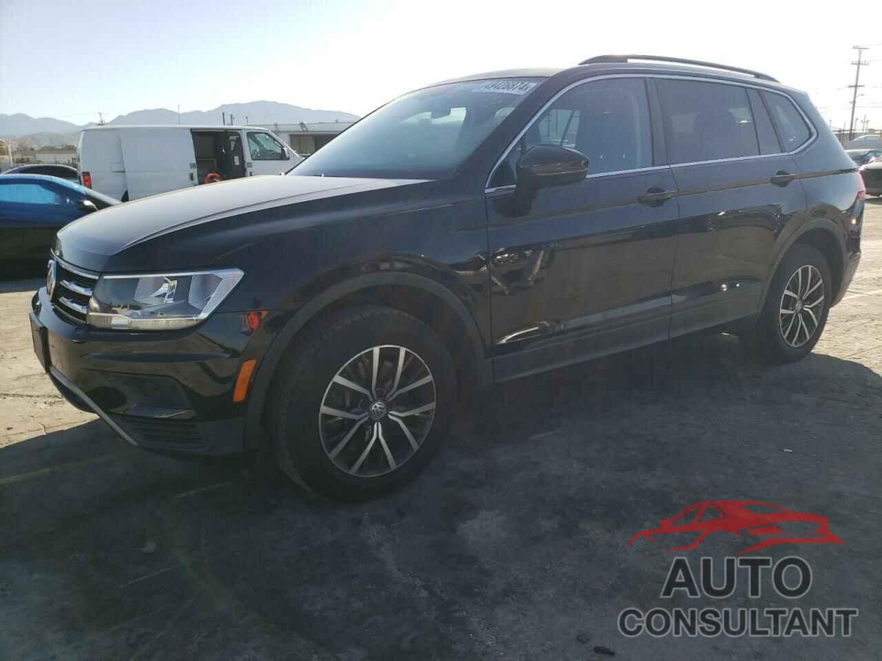 VOLKSWAGEN TIGUAN 2019 - 3VV3B7AX2KM047768