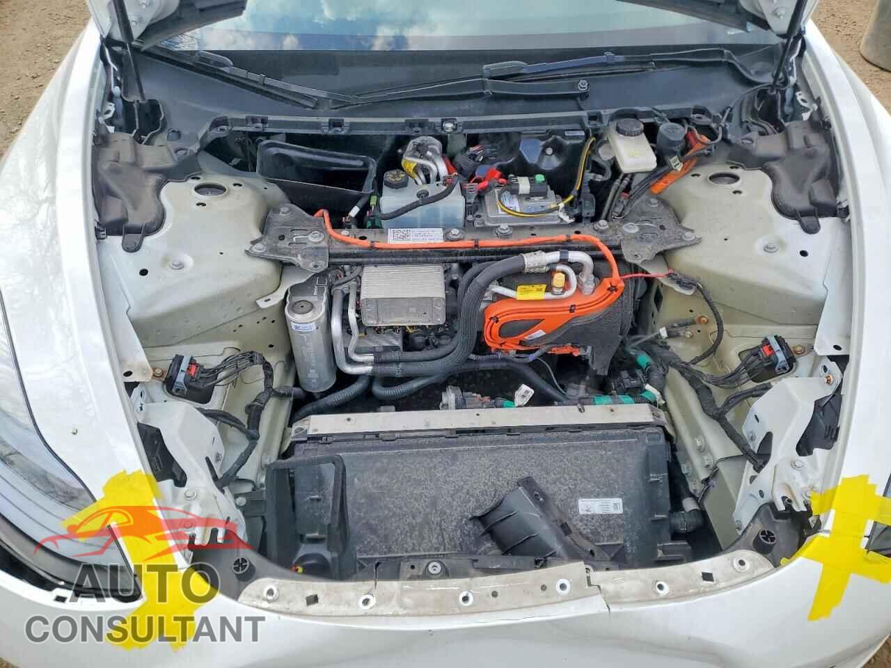 TESLA MODEL 3 2023 - 5YJ3E1EA7PF556839