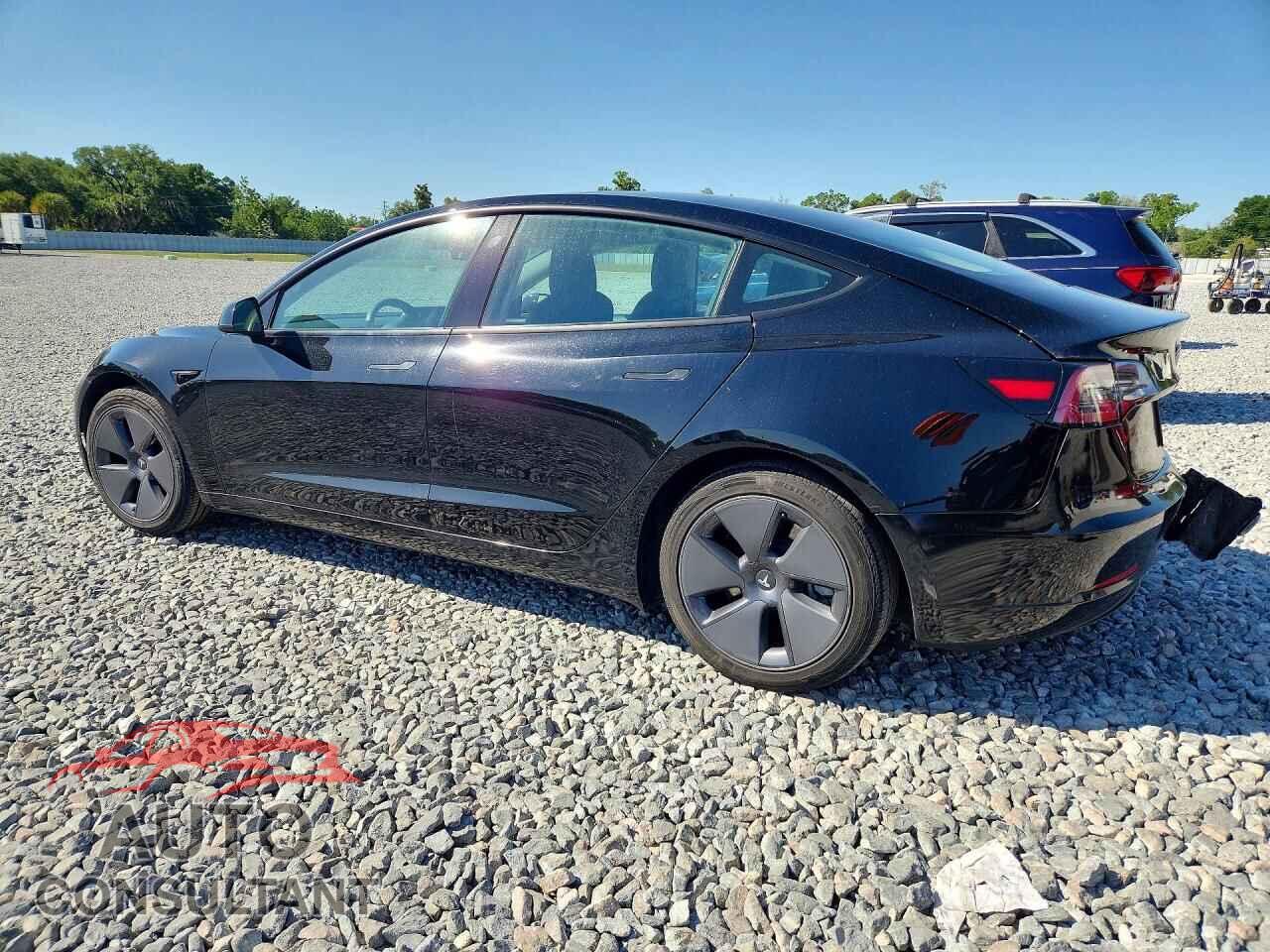 TESLA MODEL 3 2022 - 5YJ3E1EA2NF184839