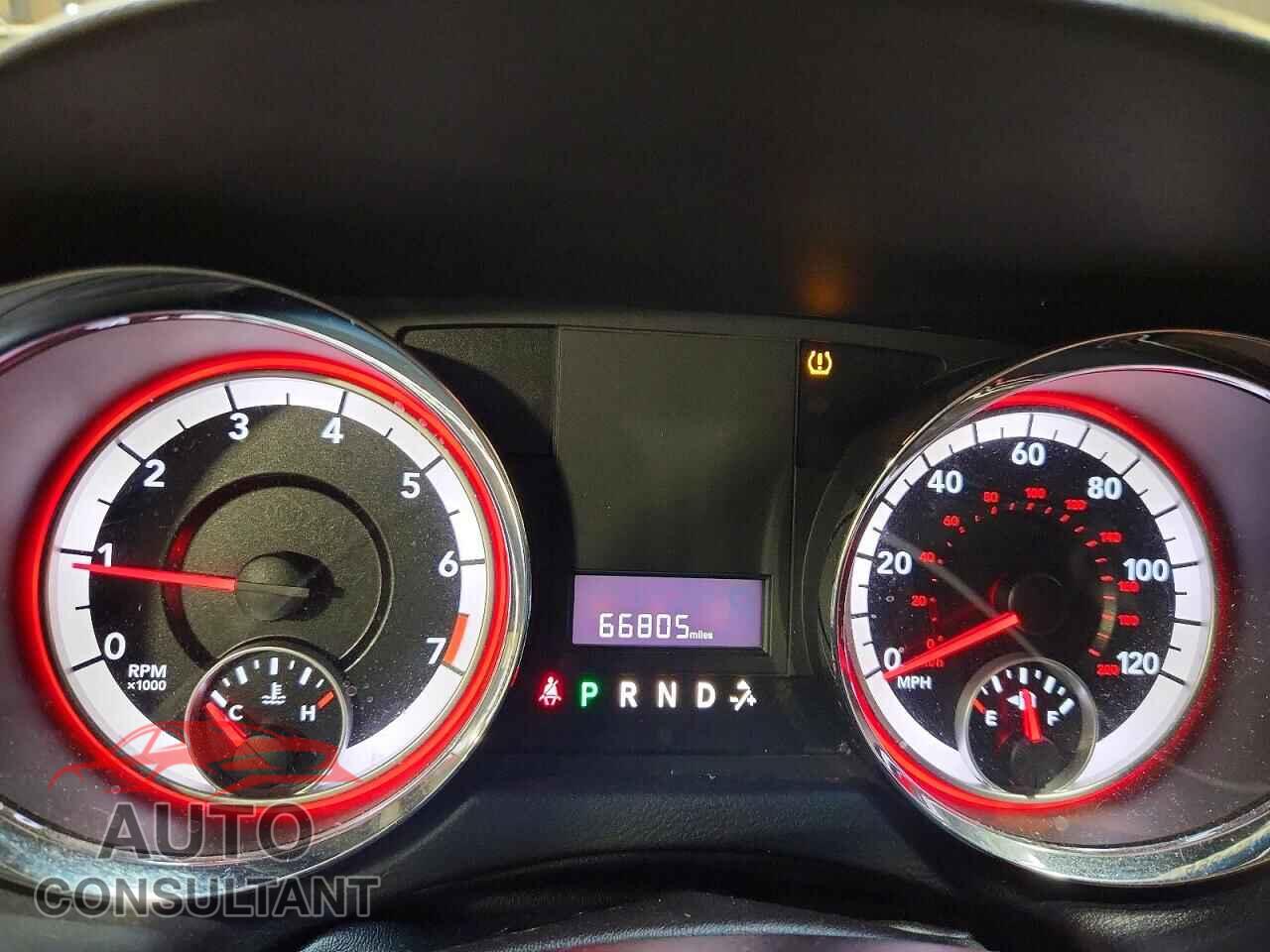 DODGE CARAVAN 2015 - 2C4RDGCGXFR557672