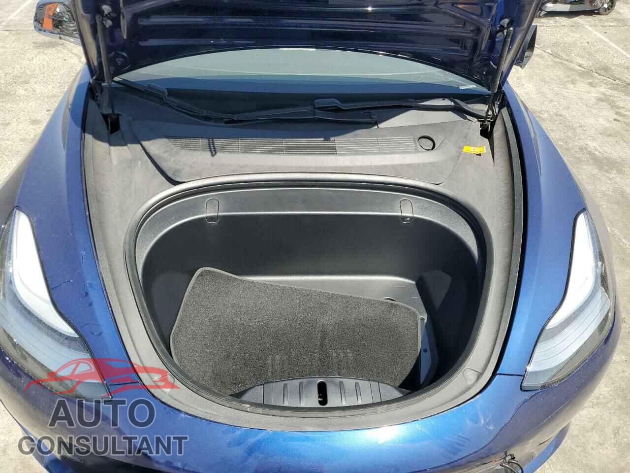 TESLA MODEL 3 2018 - 5YJ3E1EB4JF080677