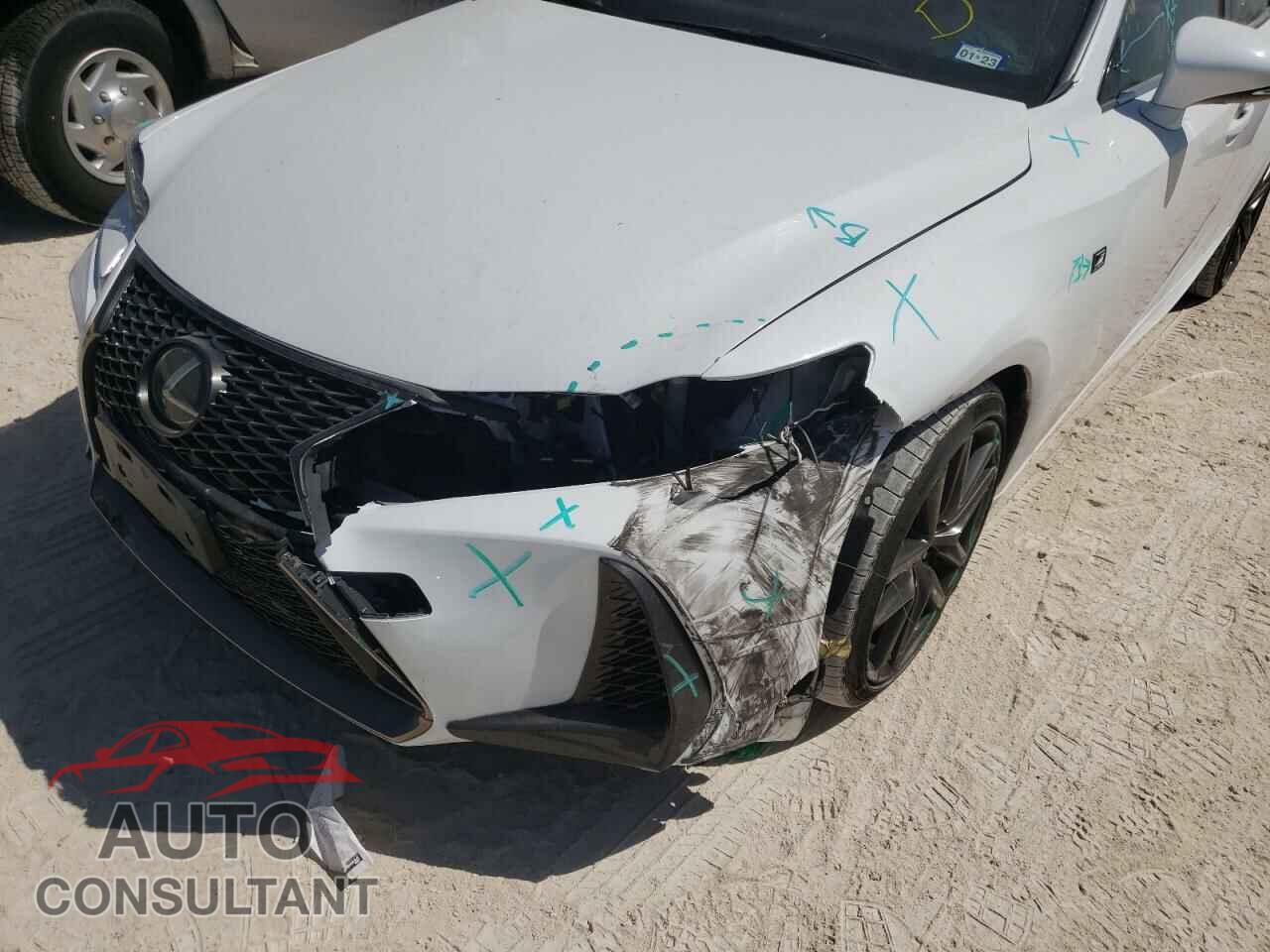 LEXUS IS 2018 - JTHBA1D29J5065083