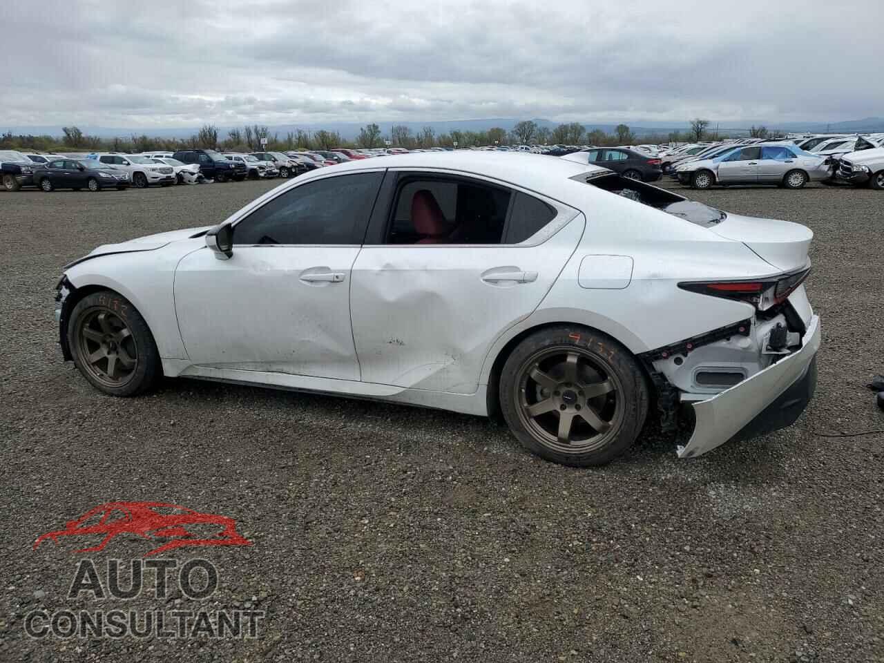 LEXUS IS 2021 - JTHAA1D20M5110315