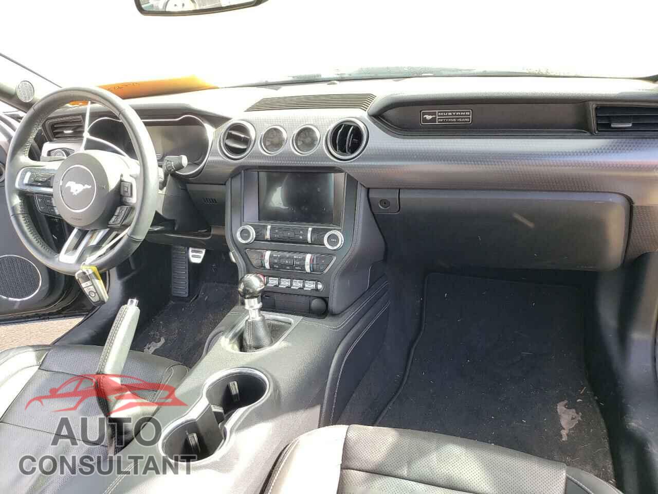 FORD MUSTANG 2020 - 1FA6P8CF2L5142013