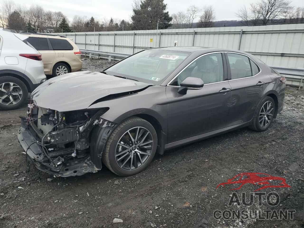 TOYOTA CAMRY 2022 - 4T1F31AK6NU598663