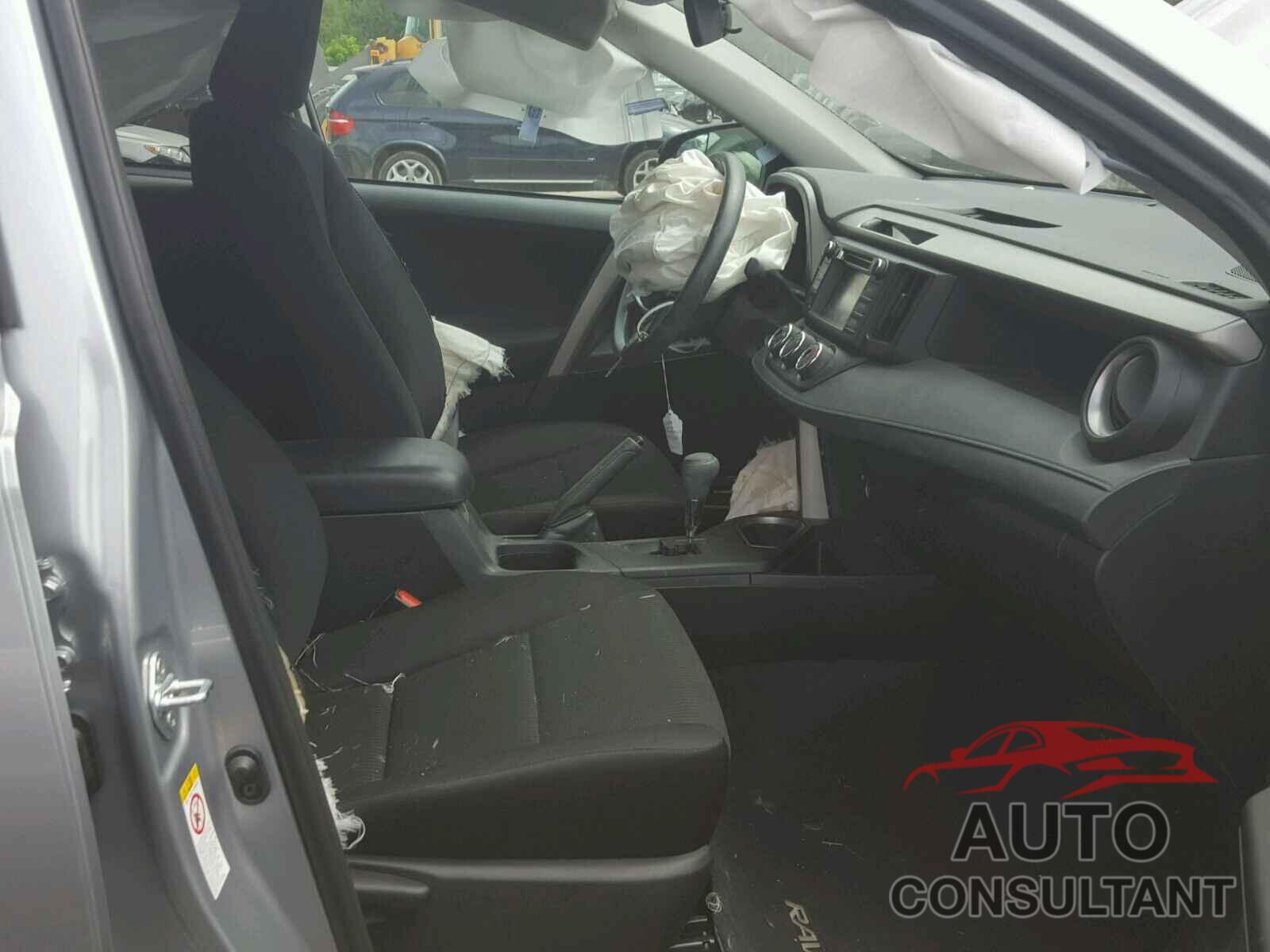 TOYOTA RAV4 LE 2017 - 2T3BFREV0HW562522