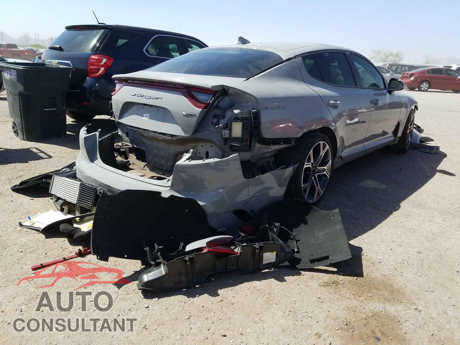 KIA STINGER 2020 - KNAE55LC0L6078660