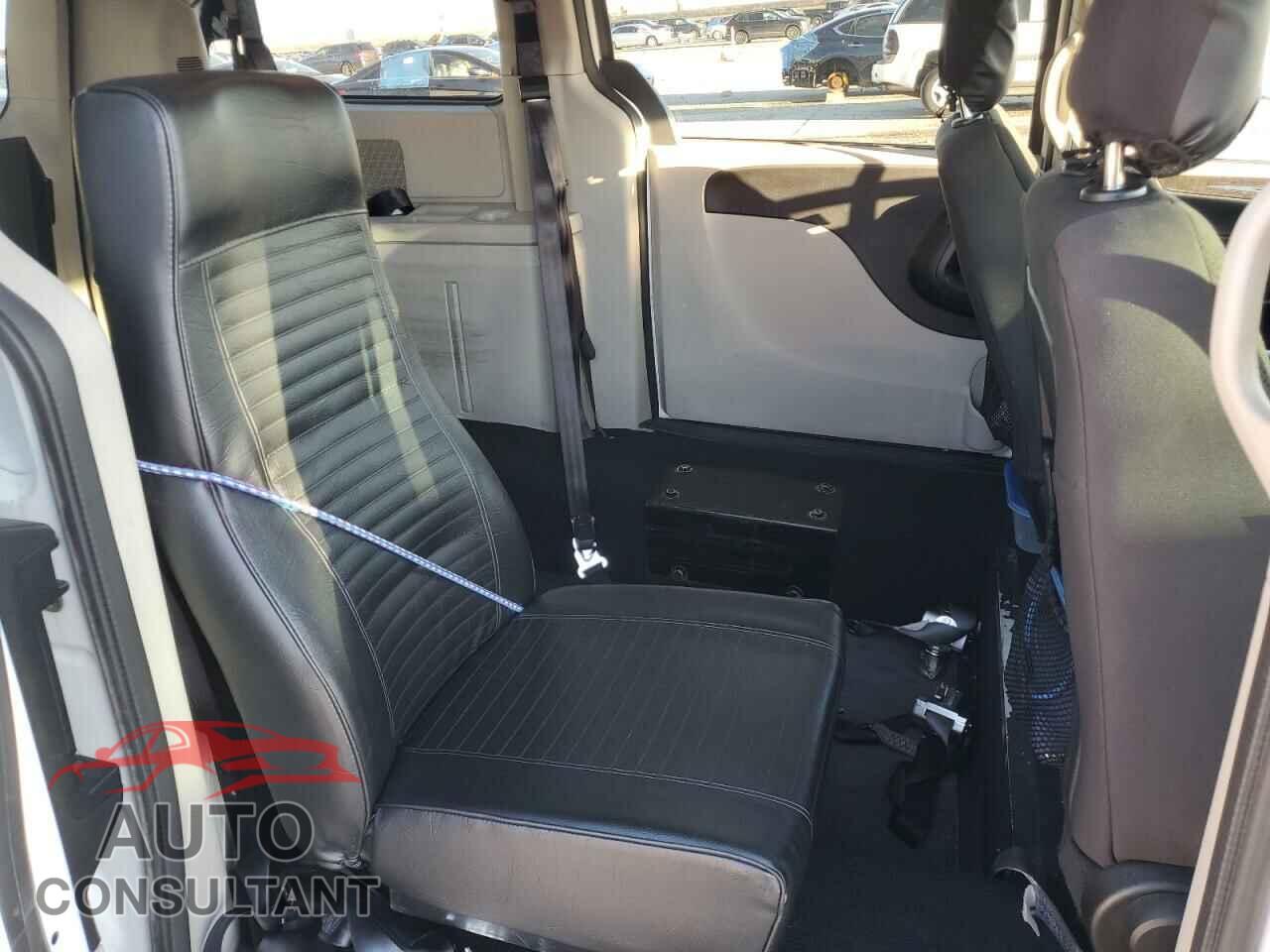 DODGE CARAVAN 2017 - 2C4RDGBG0HR707633