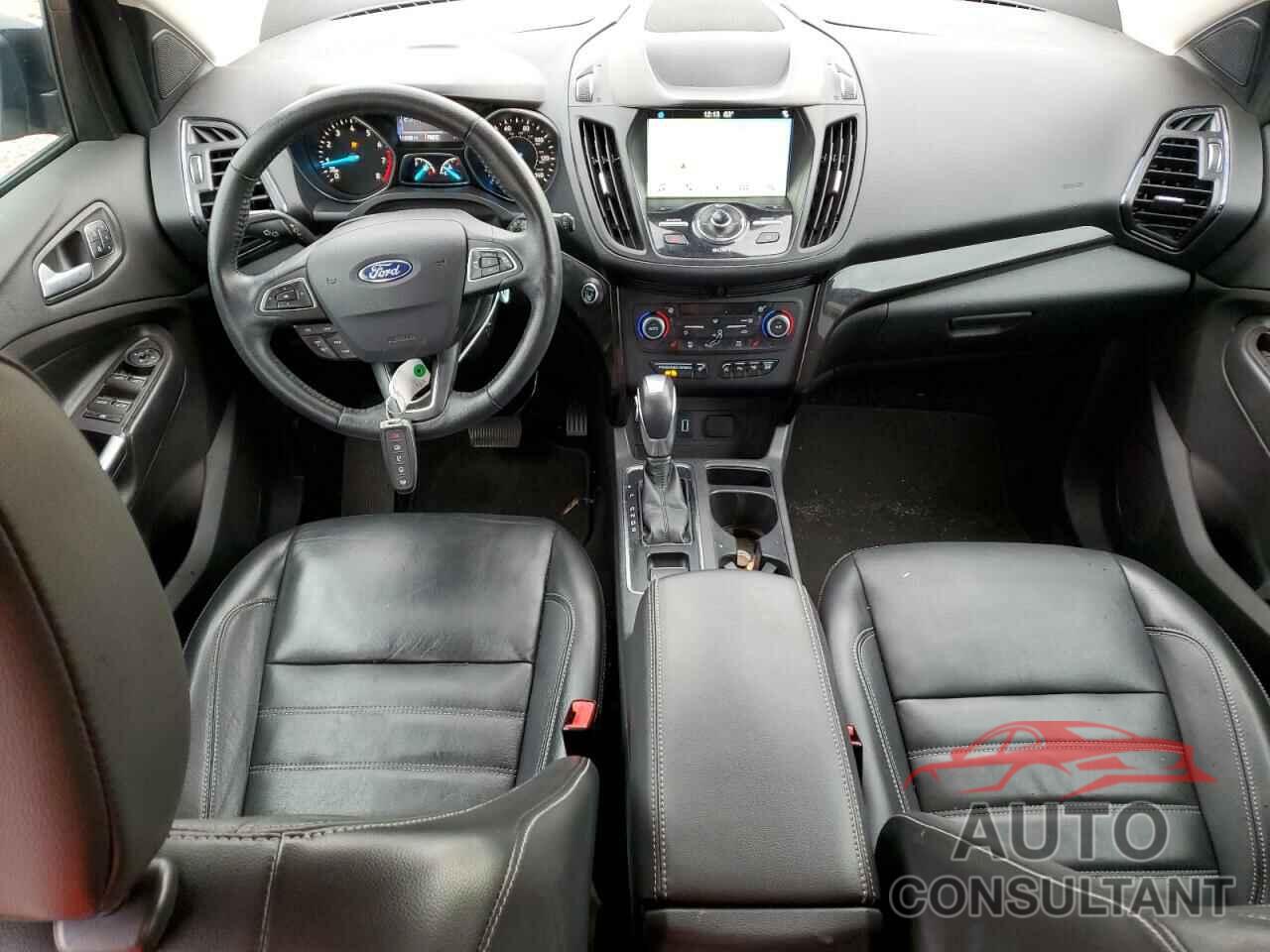 FORD ESCAPE 2019 - 1FMCU9J97KUB11977