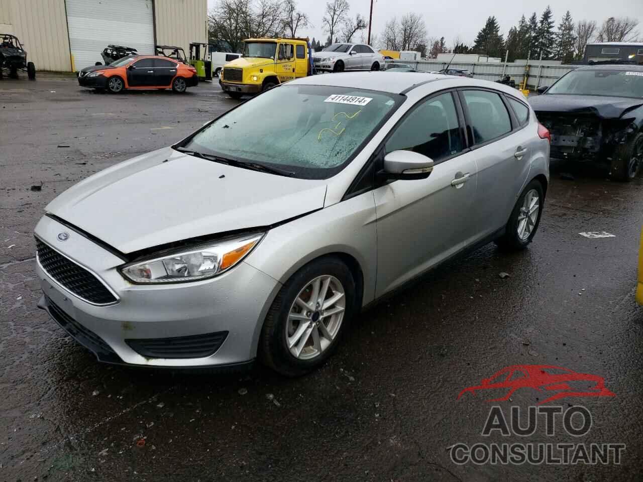 FORD FOCUS 2016 - 1FADP3K20GL372935