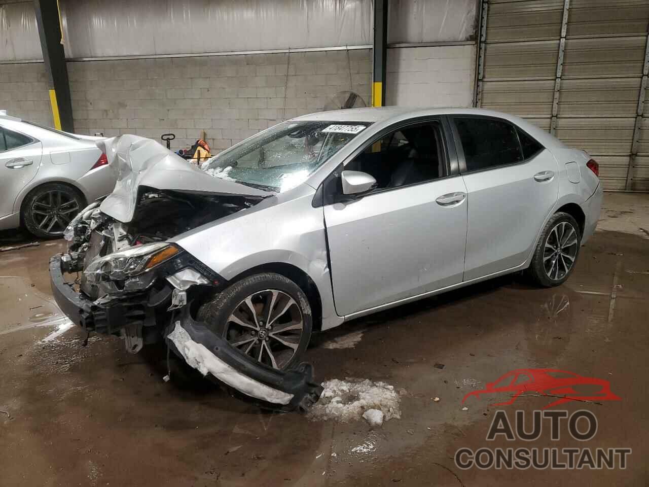 TOYOTA COROLLA 2018 - 5YFBURHEXJP814357