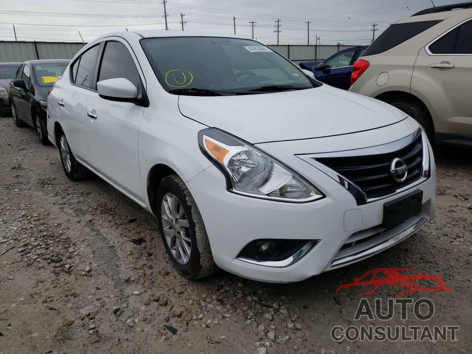NISSAN VERSA 2018 - 3N1CN7AP5JL874287
