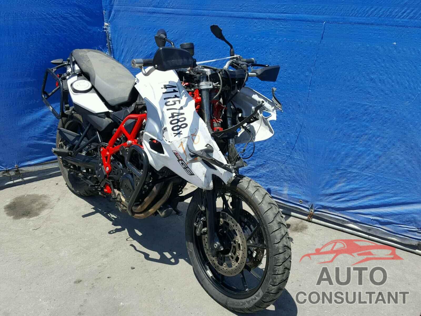 BMW MOTORCYCLE 2017 - WB10B1601HZ317927