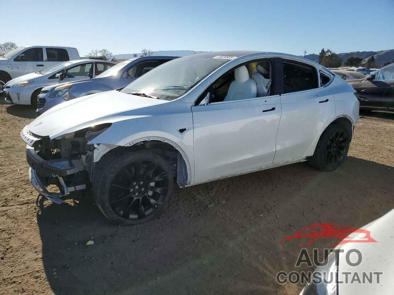 TESLA MODEL Y 2023 - 7SAYGDEE2PF627579