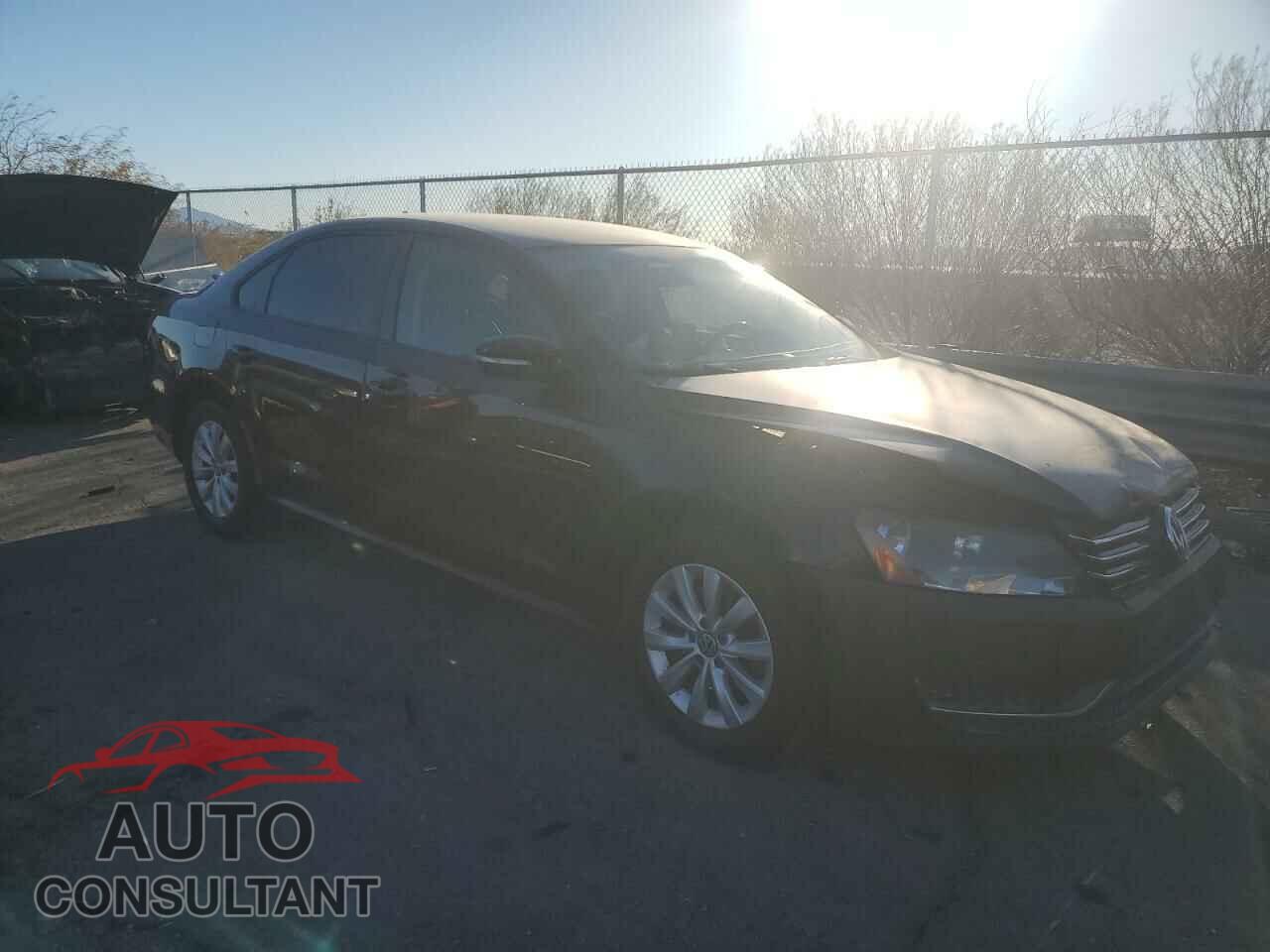 VOLKSWAGEN PASSAT 2014 - 1VWAT7A30EC028462
