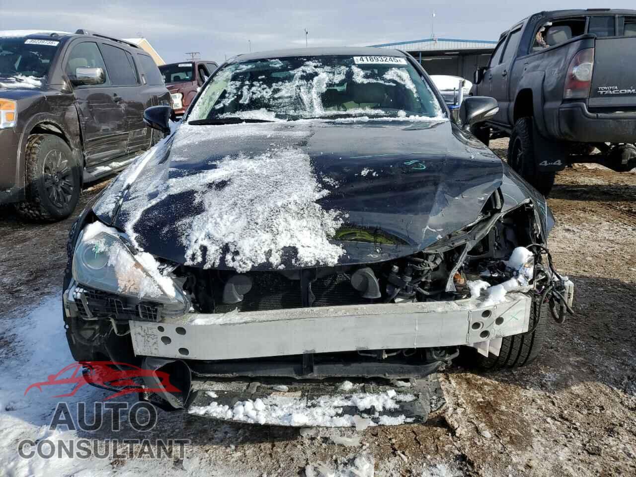 LEXUS IS 2011 - JTHCF5C20B5052187