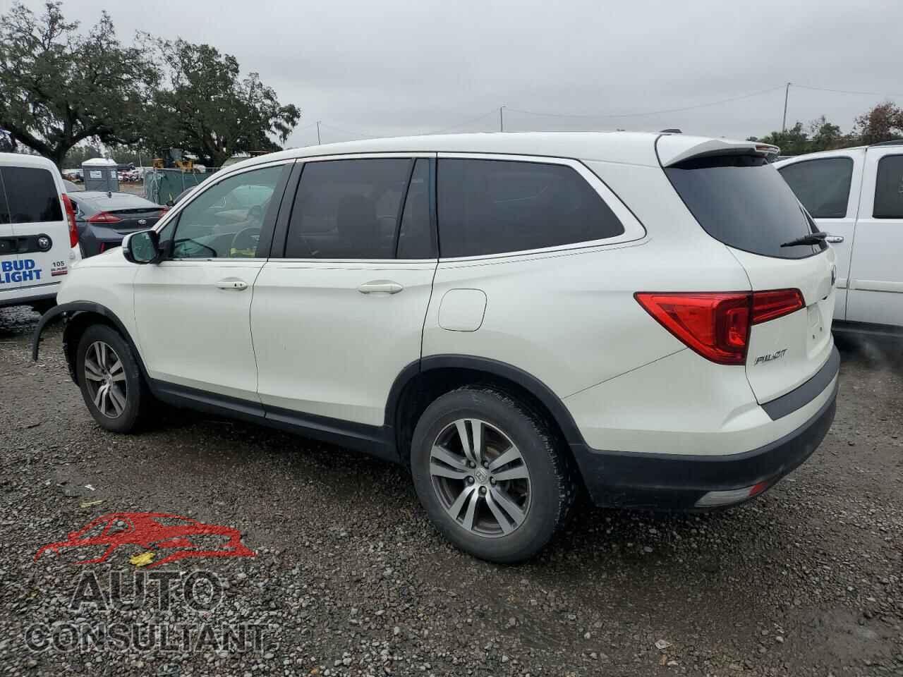 HONDA PILOT 2016 - 5FNYF5H3XGB031023