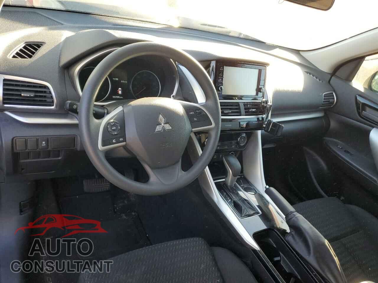 MITSUBISHI ECLIPSE 2018 - JA4AS3AA1JZ049240