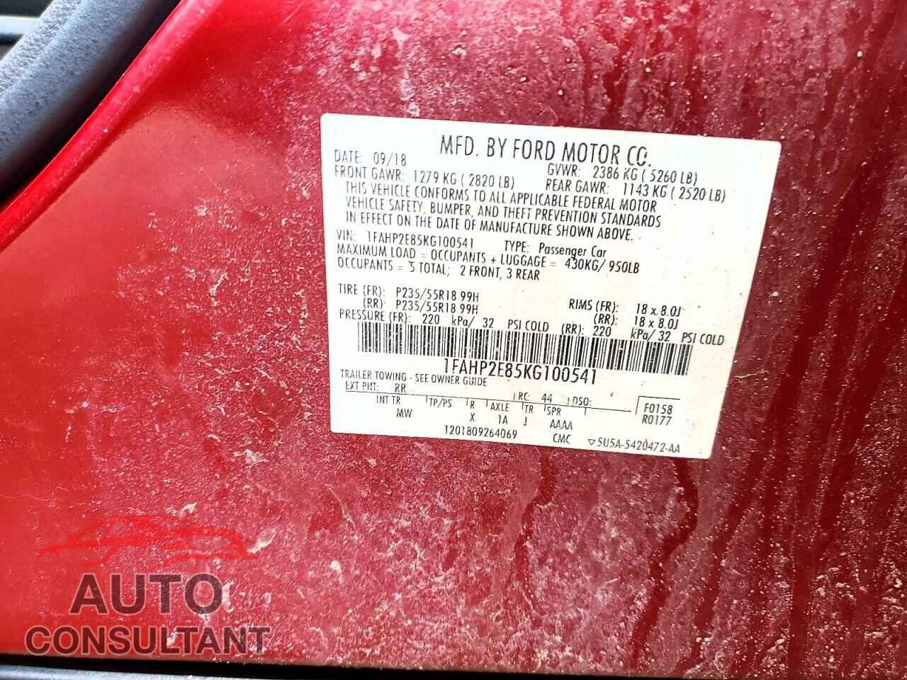 FORD TAURUS 2019 - 1FAHP2E85KG100541