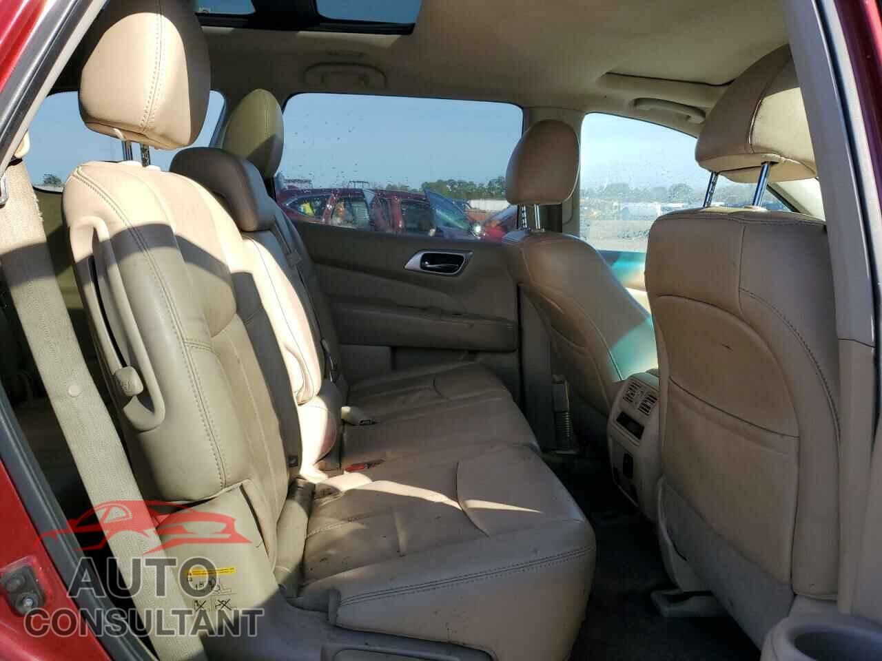 NISSAN PATHFINDER 2015 - 5N1AR2MN6FC603470