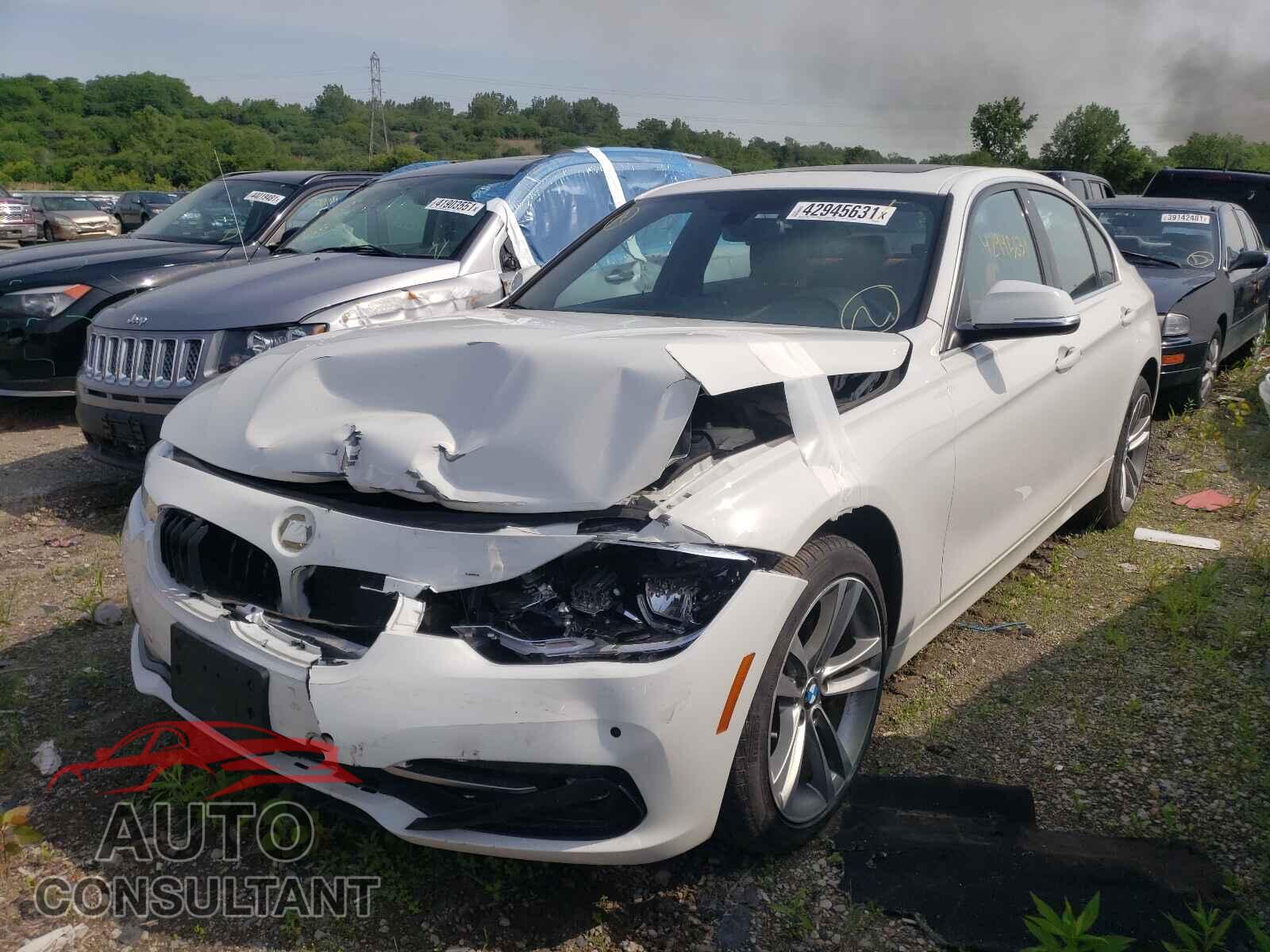 BMW 3 SERIES 2017 - WBA8D9C30HA005512