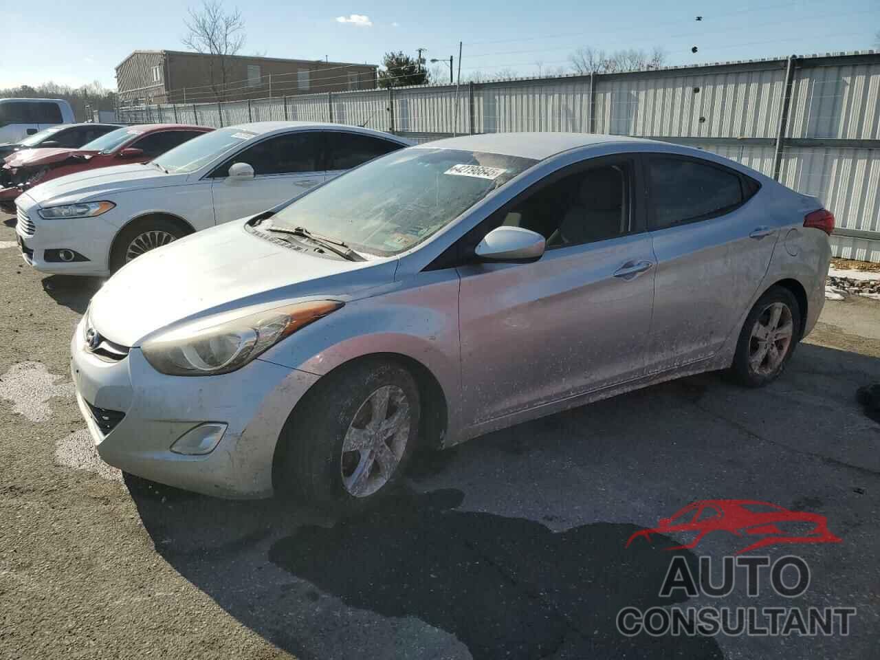 HYUNDAI ELANTRA 2013 - 5NPDH4AE5DH300668