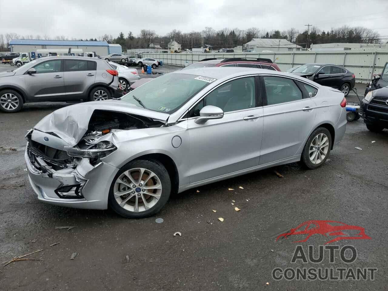 FORD FUSION 2019 - 3FA6P0SU4KR245561