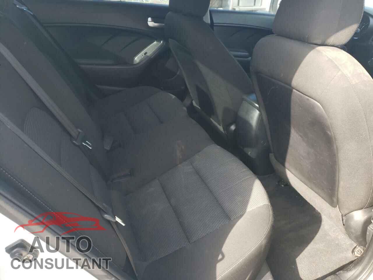 KIA FORTE 2017 - 3KPFK4A78HE066841