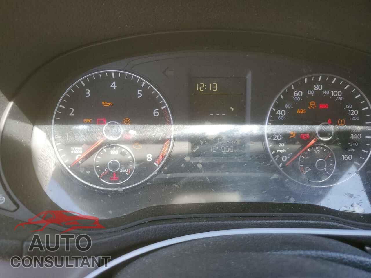 VOLKSWAGEN PASSAT 2015 - 1VWAT7A32FC042705