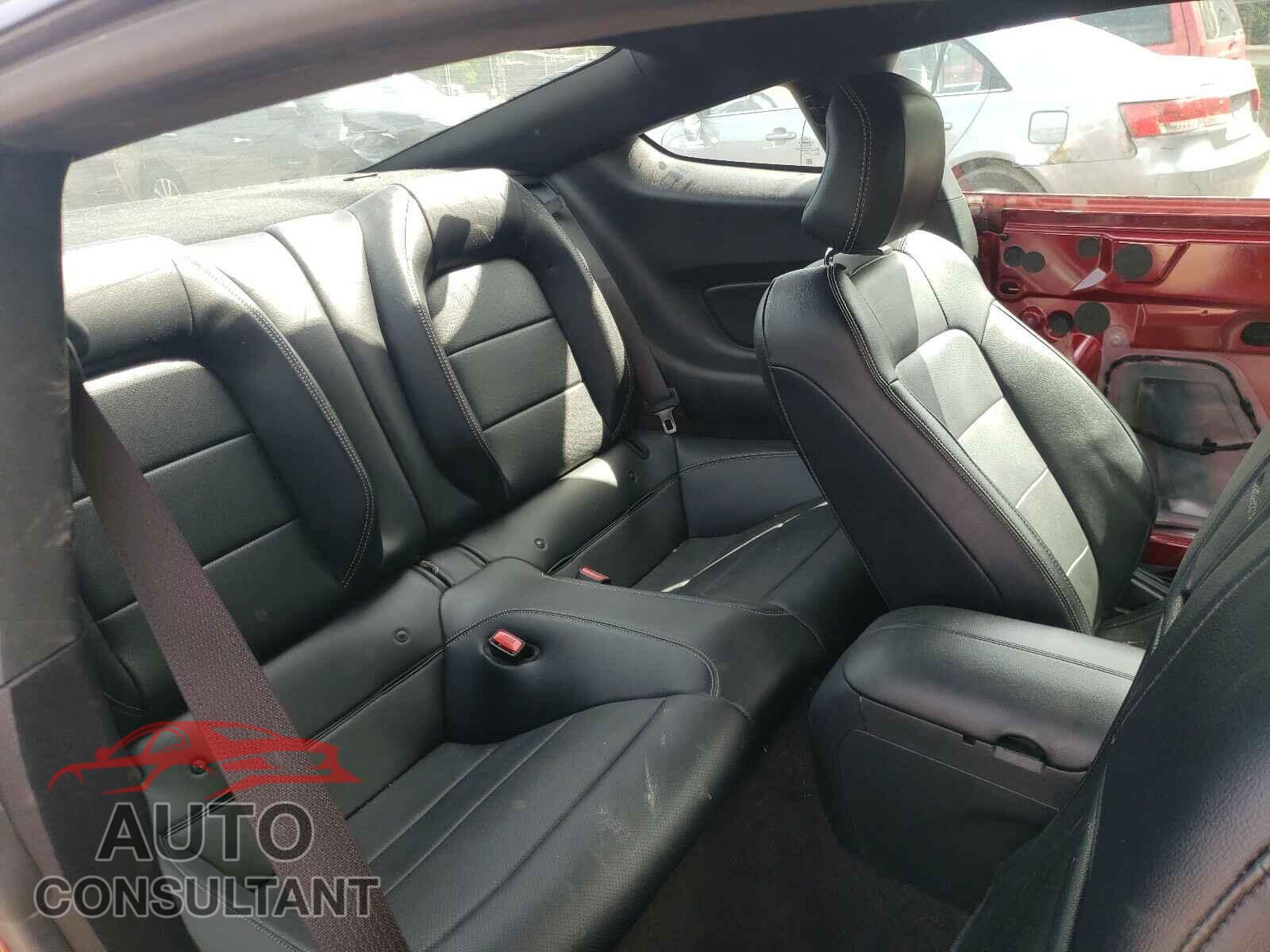 FORD MUSTANG 2016 - 1FA6P8TH2G5276611