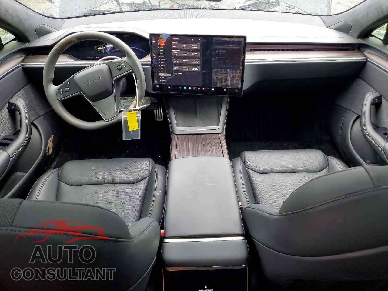 TESLA MODEL S 2024 - 5YJSA1E52RF535667