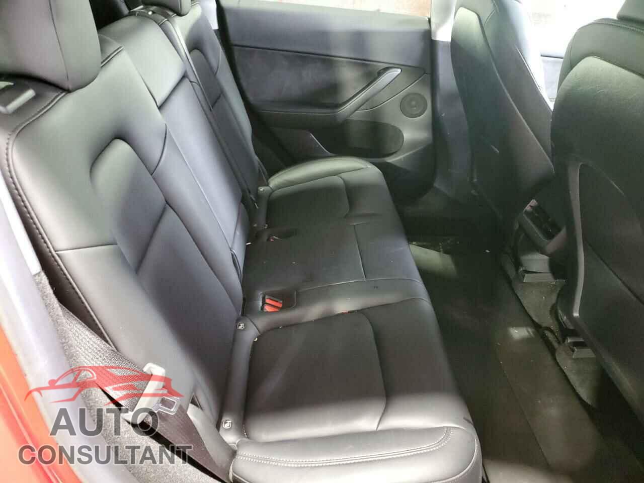TESLA MODEL Y 2023 - 7SAYGDEEXPF710516