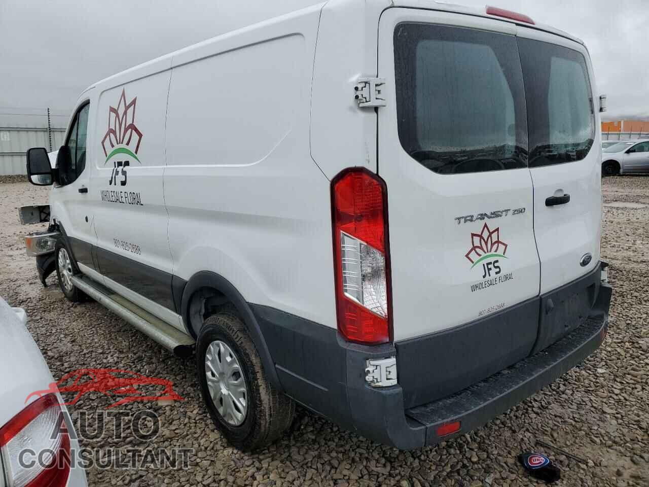 FORD TRANSIT 2017 - 1FTYR1YM0HKA91938
