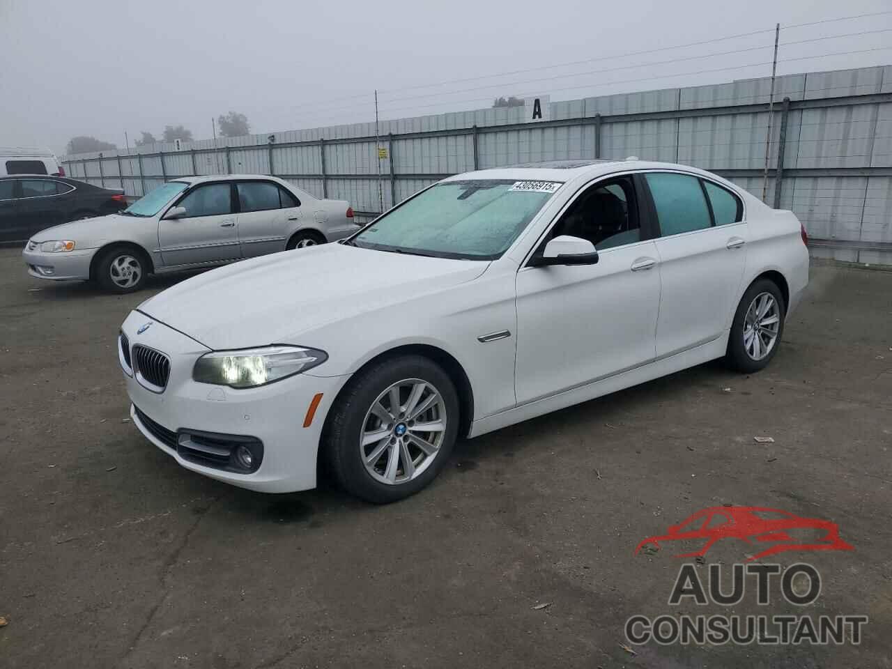 BMW 5 SERIES 2016 - WBA5A5C57GD526598