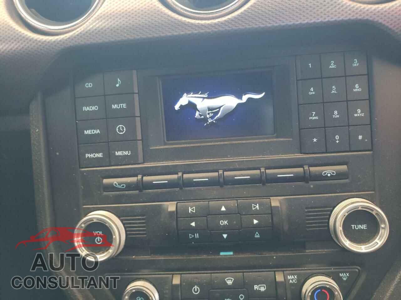 FORD MUSTANG 2017 - 1FA6P8TH4H5322196