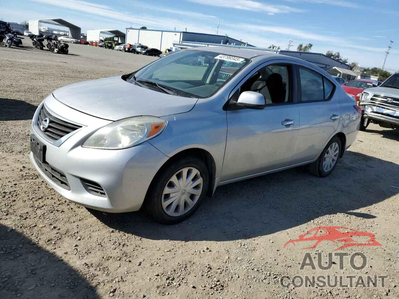 NISSAN VERSA 2013 - 3N1CN7AP6DL892494